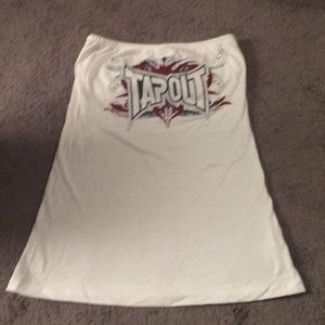 Sleeveless tapout shirt